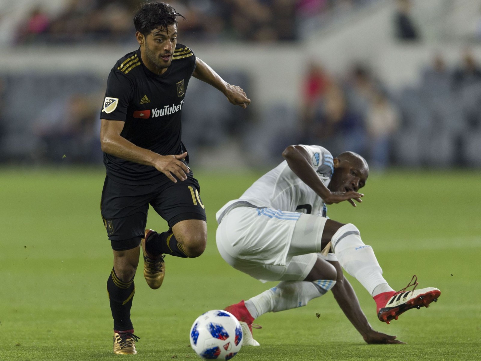 包含洛杉矶湖人内部会议纪要流出：今晚内部沟通；意甲使命明确；赛季目标并未改变的词条